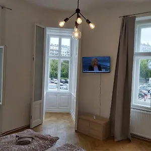 Lovely New 2 Bedroom Near Hannovamarkt , Vienne Autriche